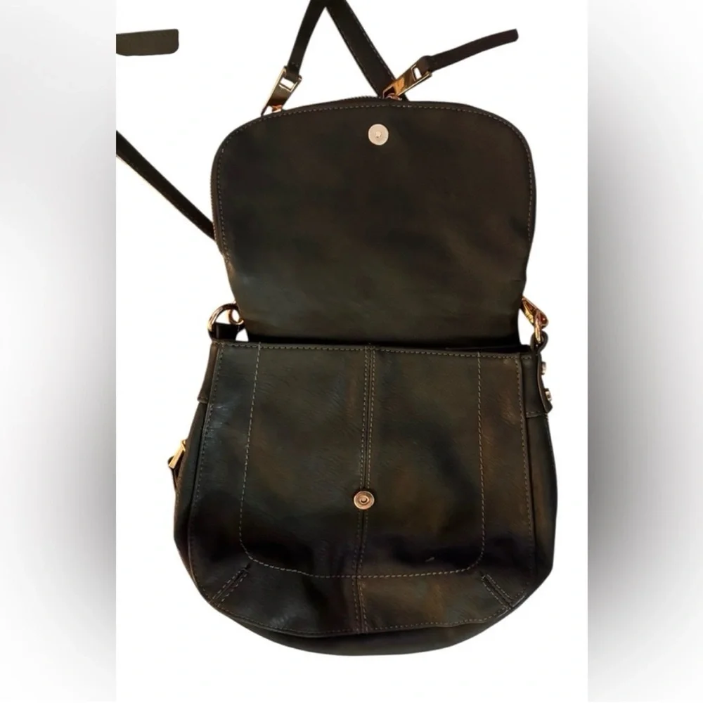 Vera Bradley Quilted Green Crossbody Bag – Lightweight Nylon – Size OS - Picture 2 of 3